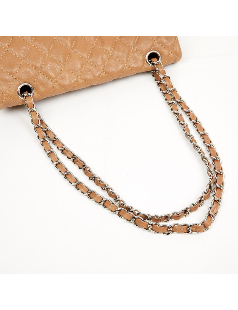 Chanel Classic  gold handbag in grained calf leather