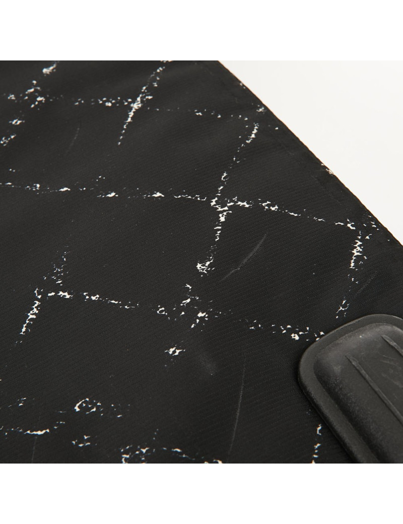  a reparer  roue Valise CHANEL en toile 