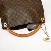 Louis Vuitton Artsy bag