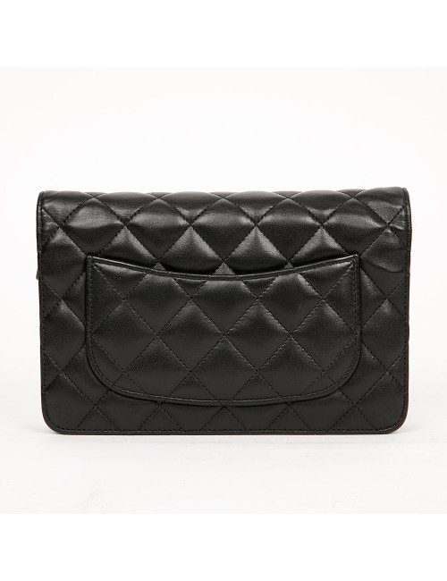 Wallet on chain CHANEL cuir matelassé noir