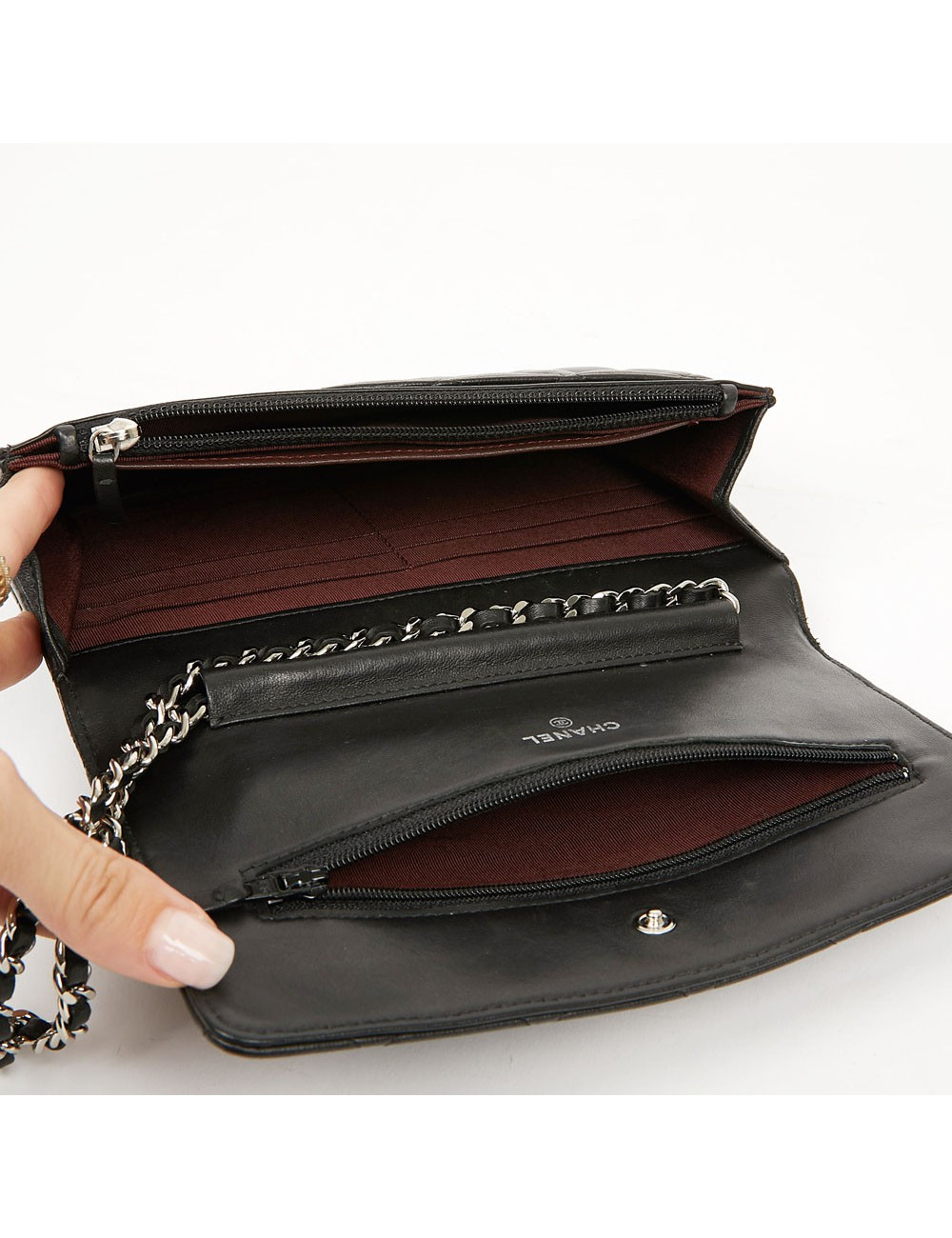 Wallet on chain CHANEL cuir matelassé noir