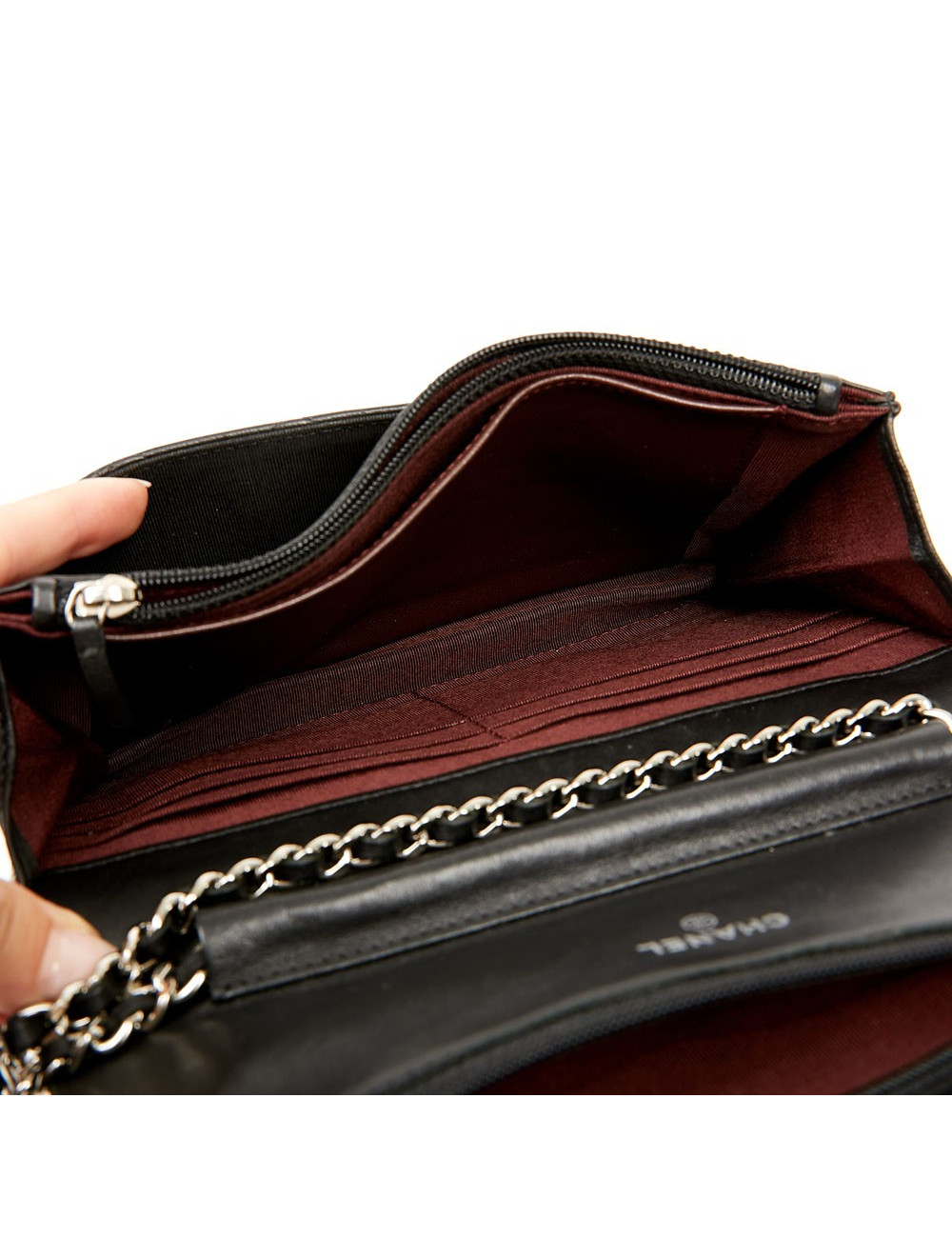 Wallet on chain CHANEL cuir matelassé noir