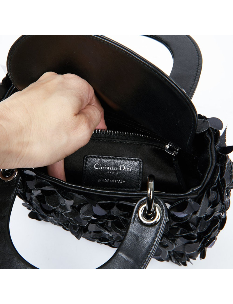 Dior Lady D with black flower