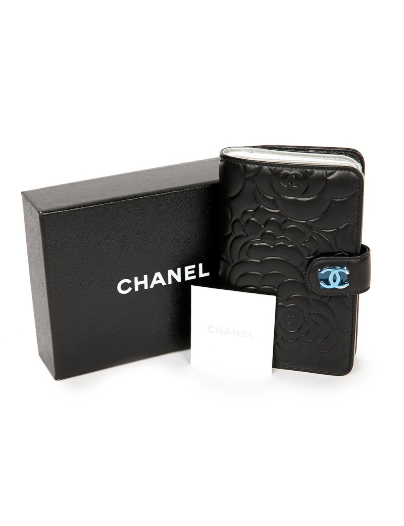 Porte monnaie CHANEL cuir embossé 