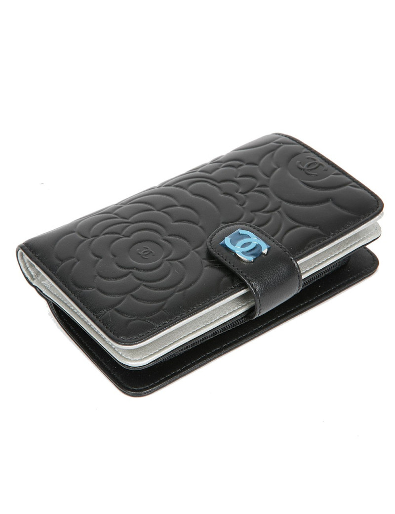 Porte monnaie CHANEL cuir embossé 