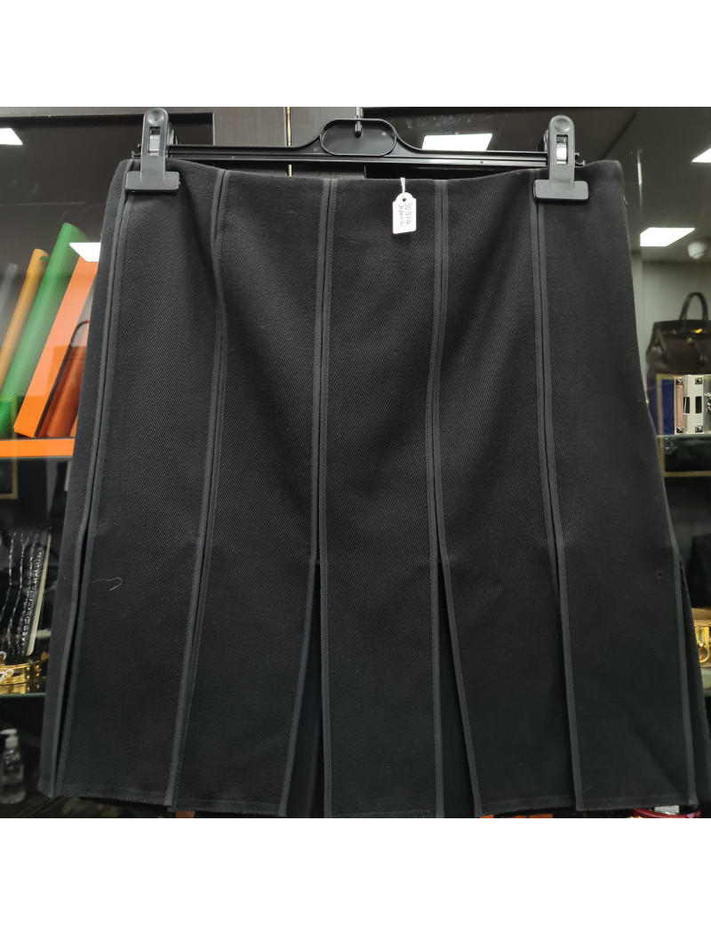 Jupe Chanel laine noire et fendue