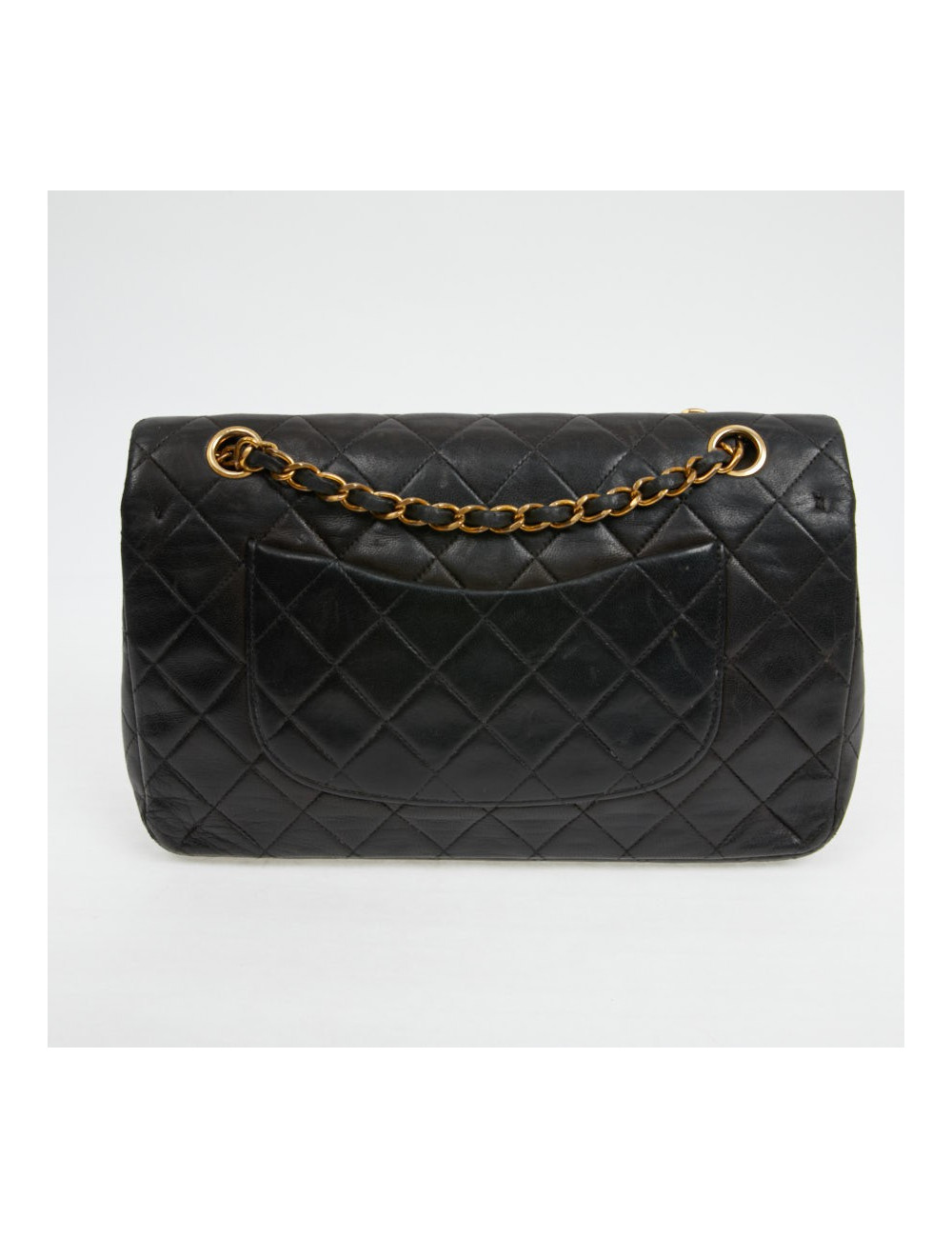 Timeless CHANL cuir d'agneau noir Vintage