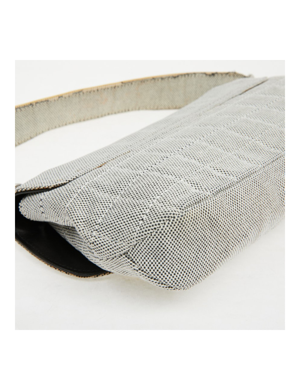 Baguette CHANEL toile blanc noir Vintage
