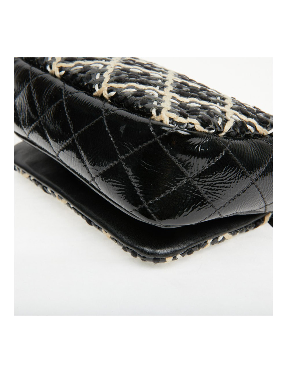 CHANEL Mini Flap Bag - CHANEL Pre-Owned Luxury Certified Authentic.