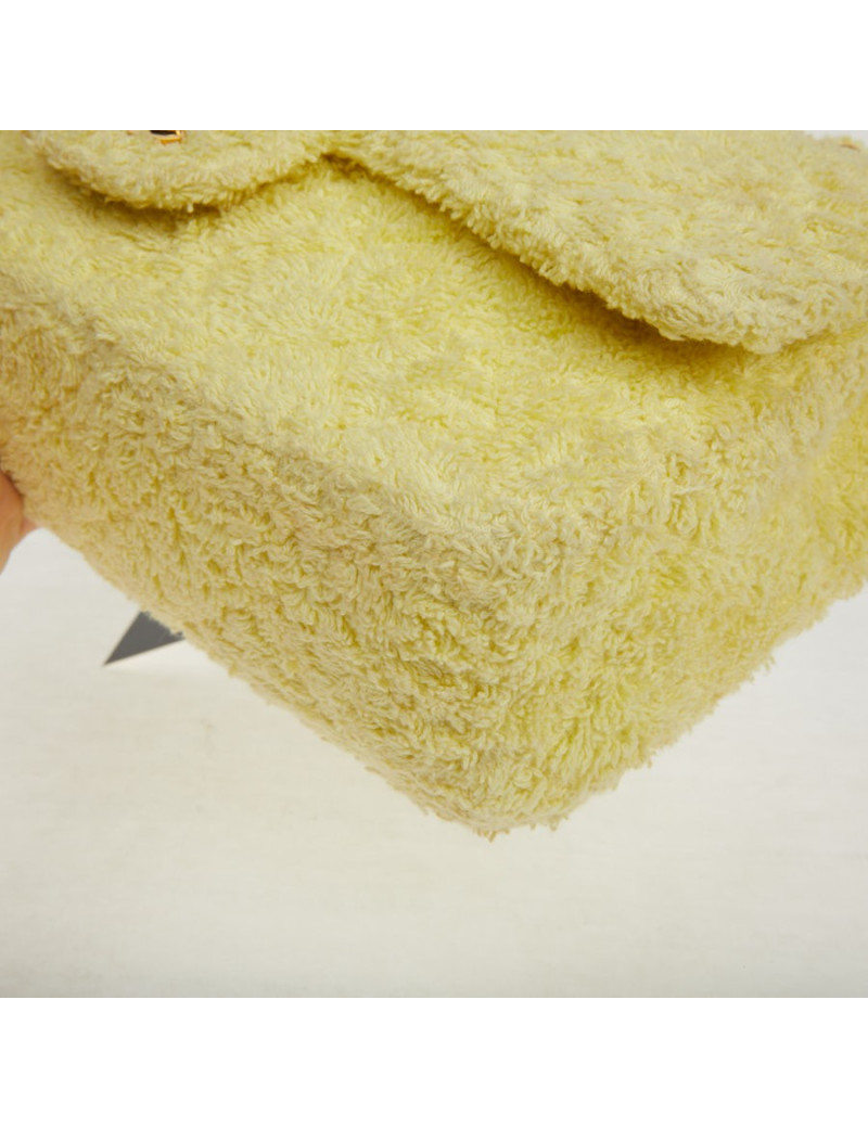Occasion Certified CHANEL Vintage Timeless Bag in yellow terrycloth 