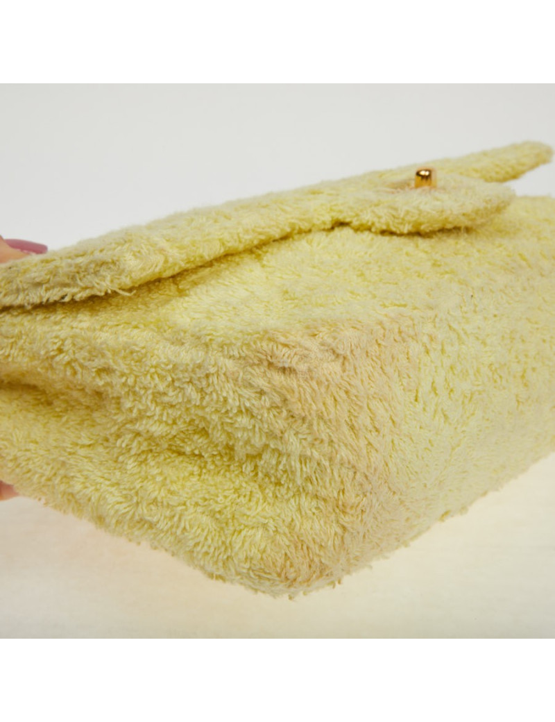 Occasion Certified CHANEL Vintage Timeless Bag in yellow terrycloth 