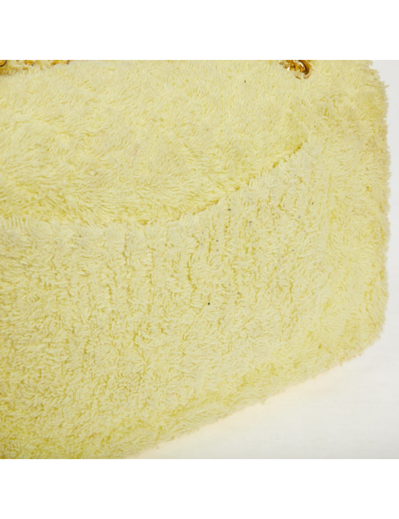 Occasion Certified CHANEL Vintage Timeless Bag in yellow terrycloth 