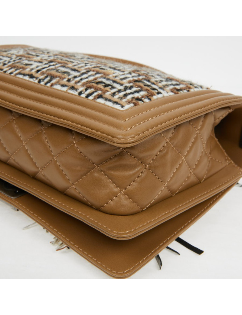 Sac à main Boy Chanel tweed marron