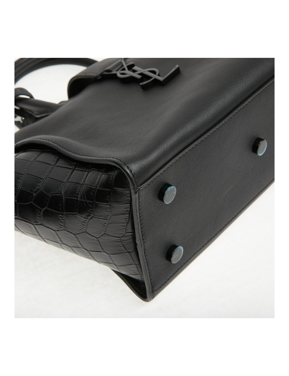 Sac Yves Saint Laurent Downtown Baby cuir noir imitation croco