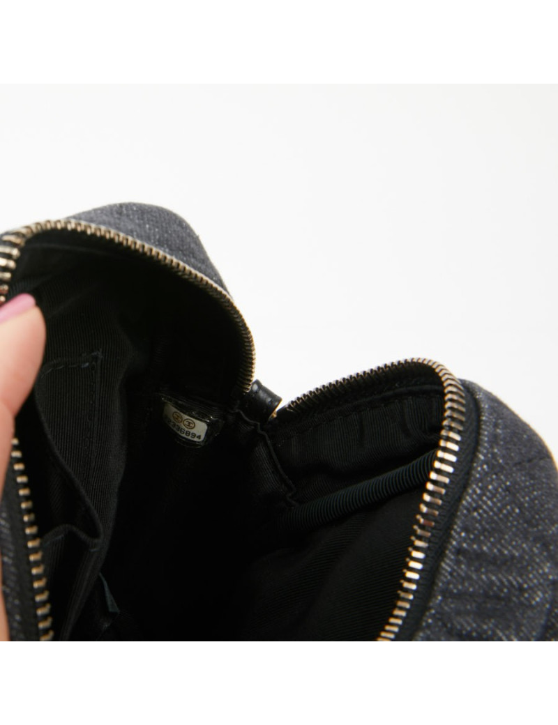 CHANEL Grey Denim Wallet Bag - Second-hand Luxurious Certified Bag