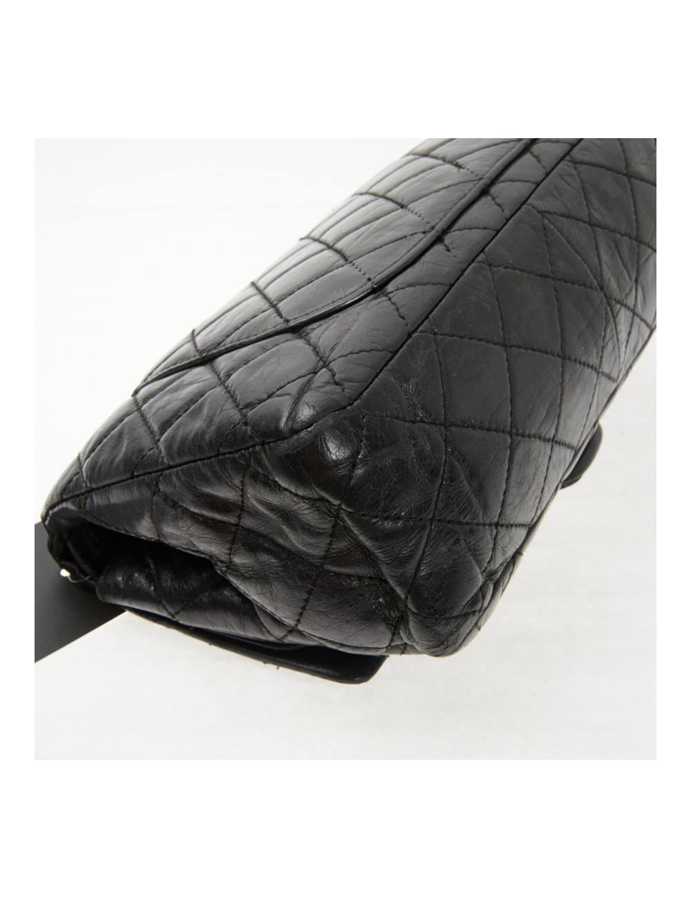 2.55 Chanel cuir vieilli noir