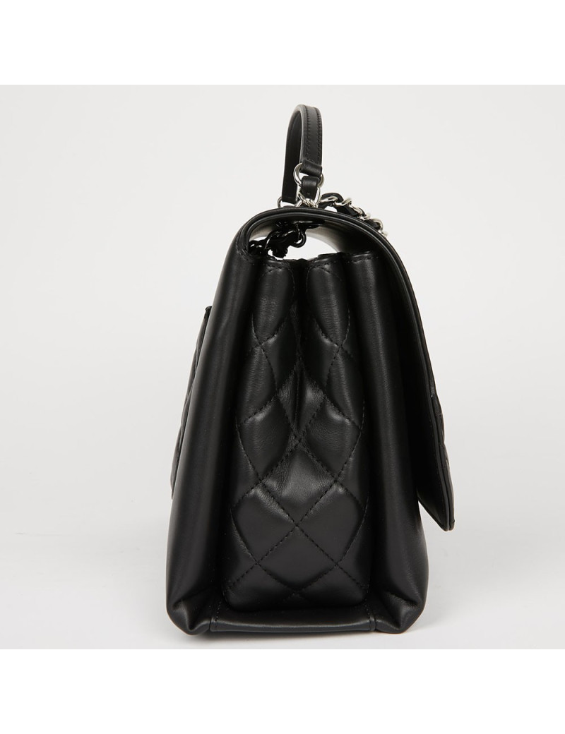 Sac à main CHANEL cuir lisse et matelassé noir