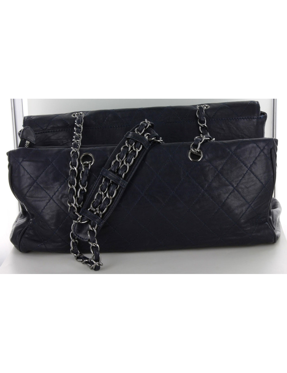 grand sac CHANEL veau lisse bleu