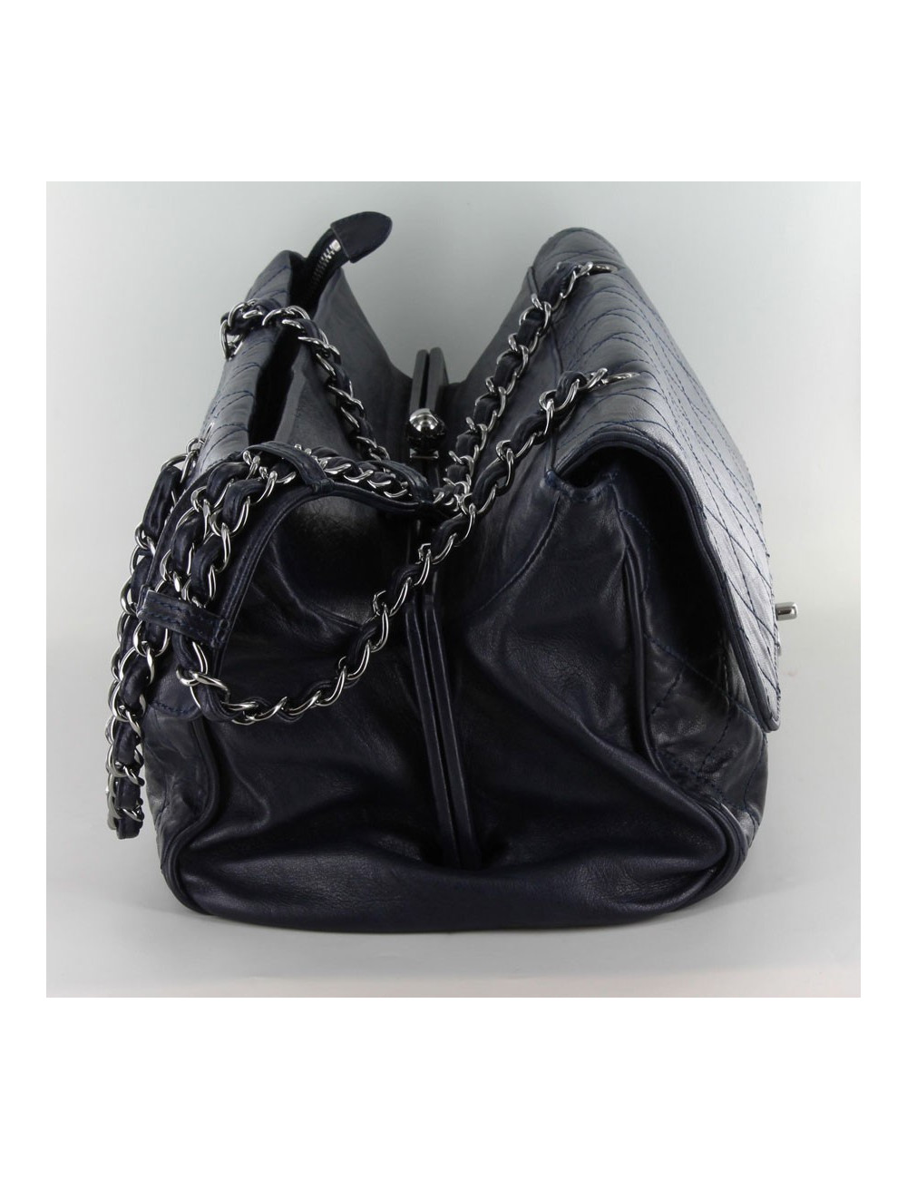 grand sac CHANEL veau lisse bleu