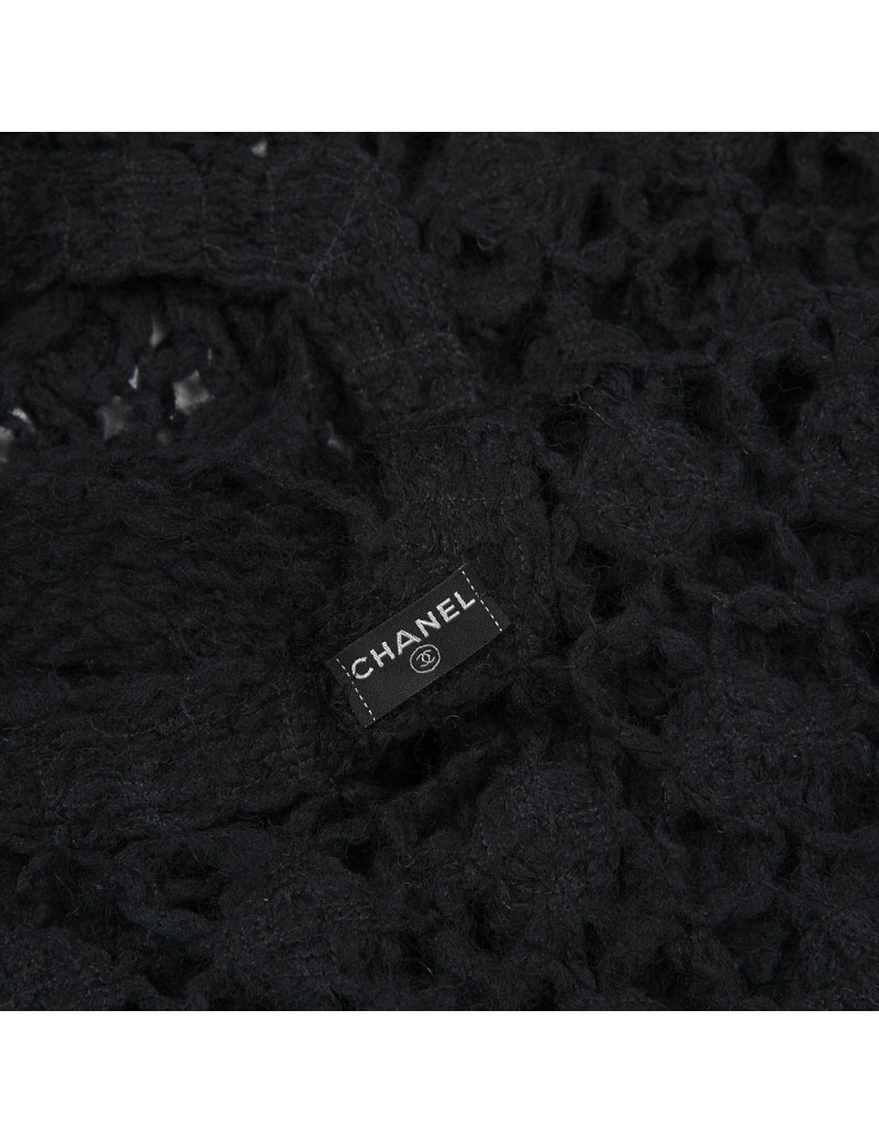 Etole CHANEL tricotée en laine noire