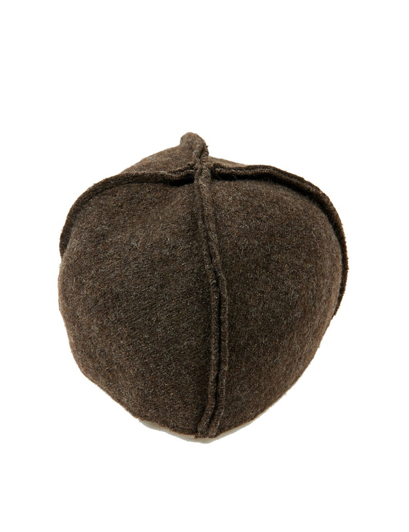 CHANEL Cap in Brown Boiled Wool and Pony Hair - Occasion to shop here