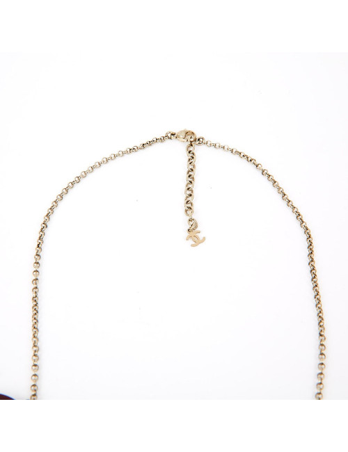 Sautoir CHANEL CC breloques 