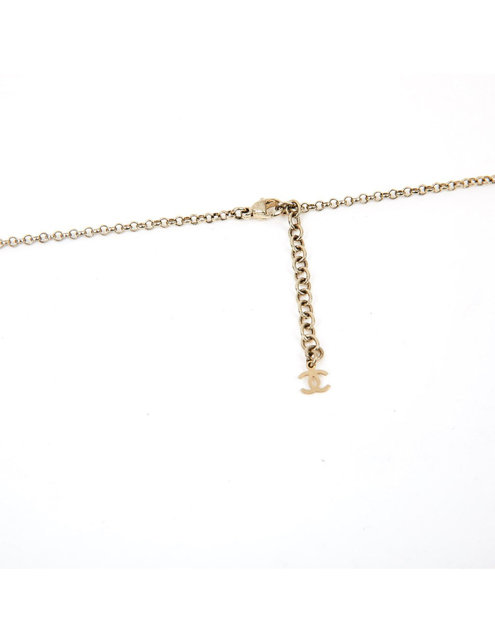 Sautoir CHANEL CC breloques 