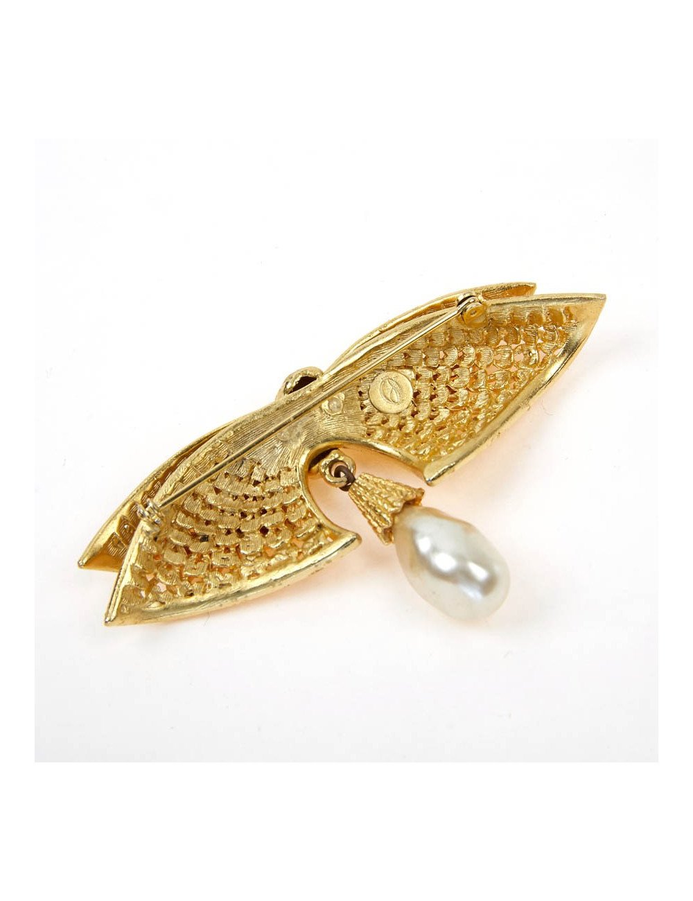 Broche noeud dorée et perle nacrée autre marque