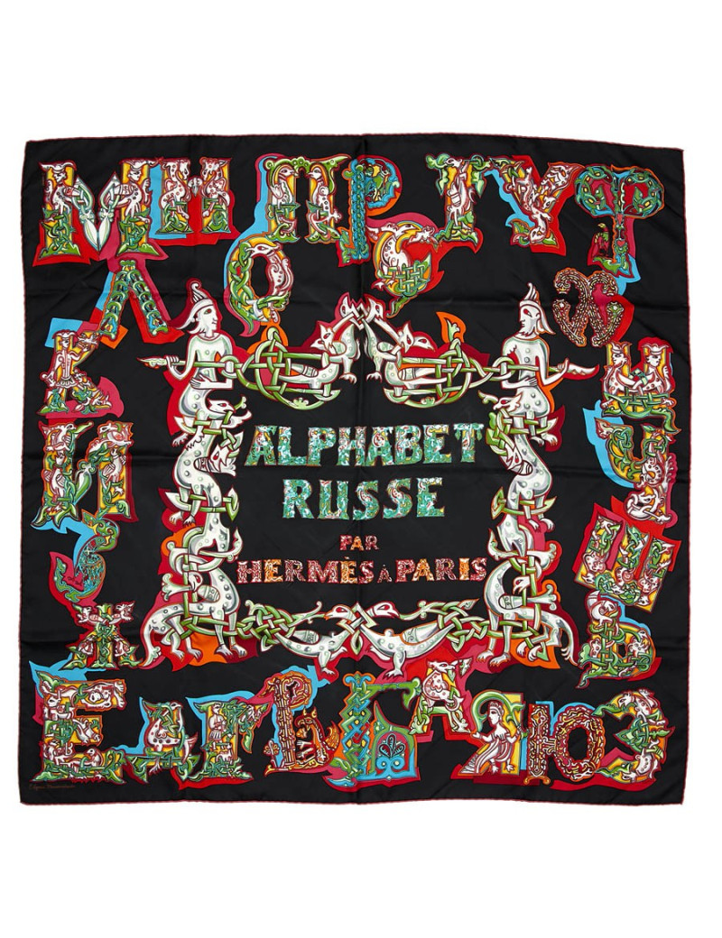 Carré L'Alphabet Russe HERMES en soie noire et multicolore