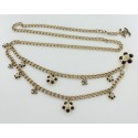 Belt necklace CHANEL CC and florets gold metal