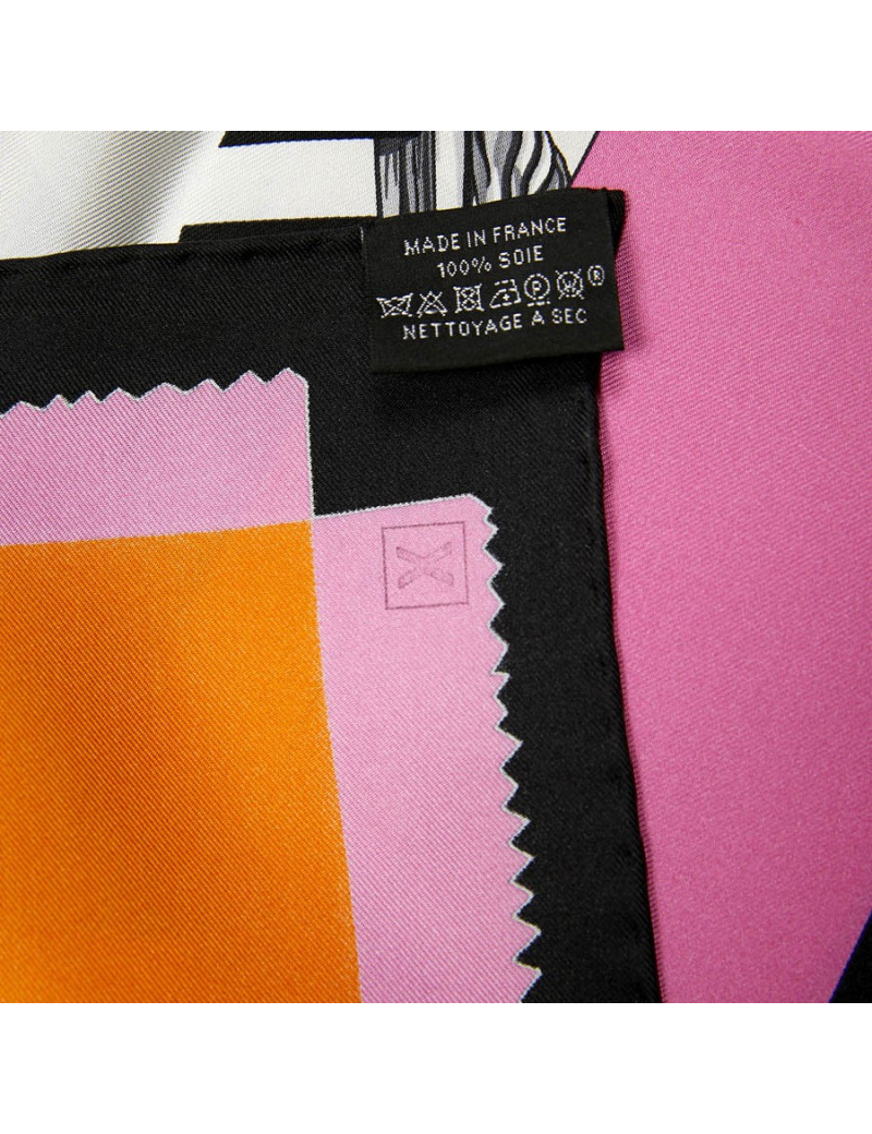 Carré géant  HERMES Tout en carré