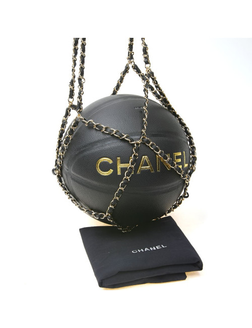 CHANEL Black BasketBall with its Chain in Leather and Metal