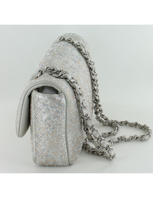 Sac timeless CHANEL veau lisse perlé