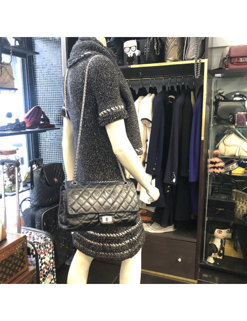 2.55 Chanel cuir vieilli noir