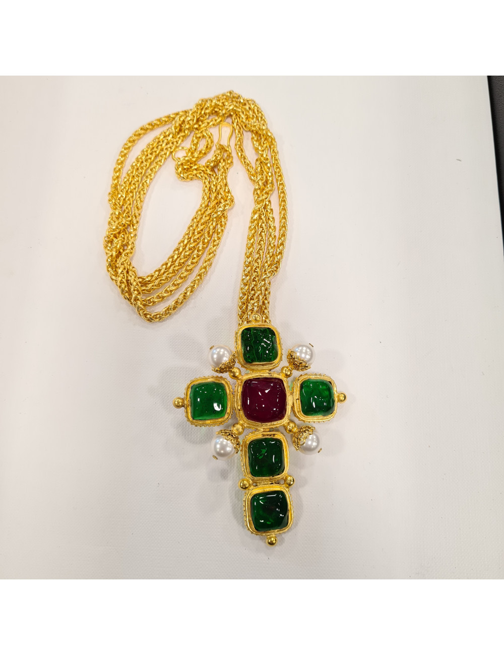 Pendentif croix MARGUERITE DE VALOIS