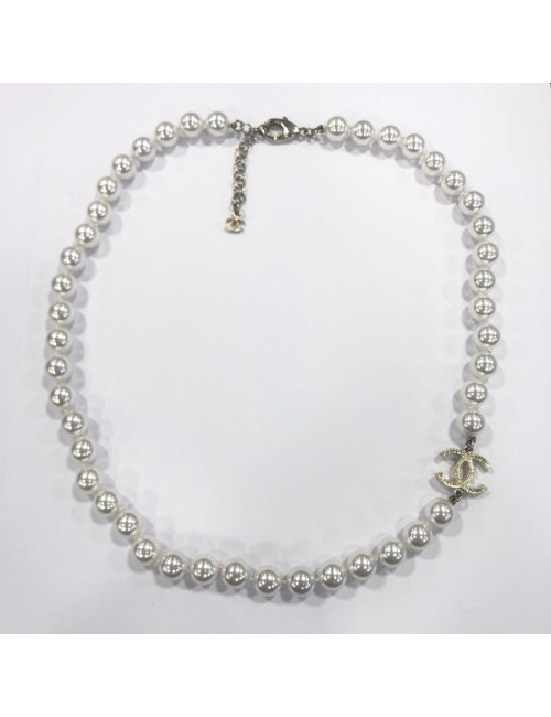 Boucles d'oreille CHANEL