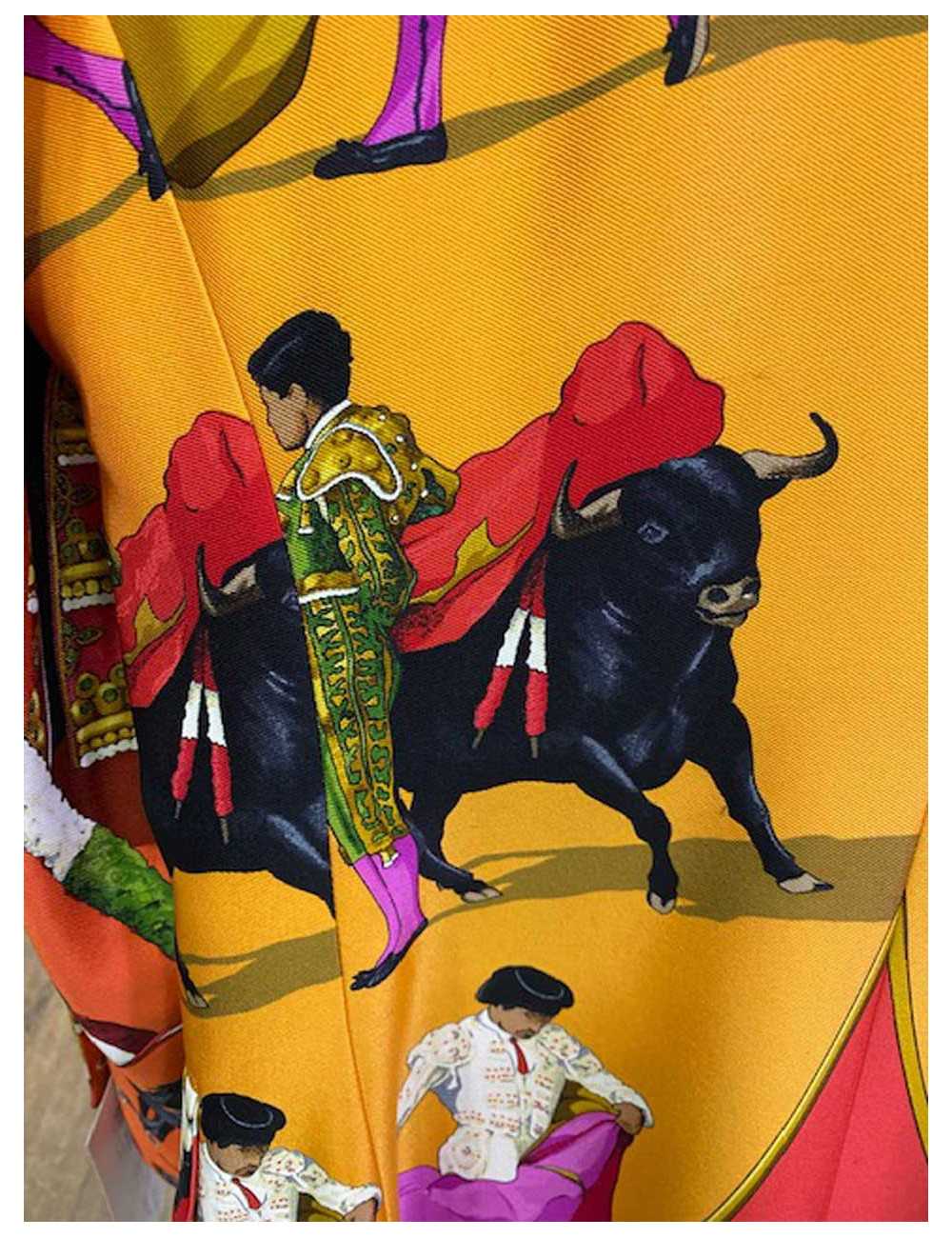 Veste HERMES La Corrida soie Vintage