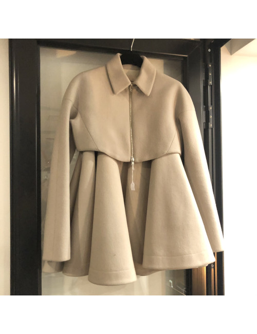 Ensemble T    ALAIA en laine gris jupe ample et veste courte