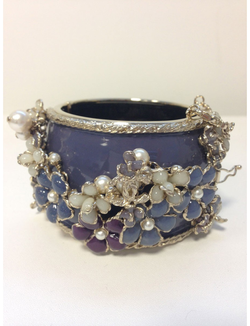 Manchette fleurettes CHANEL