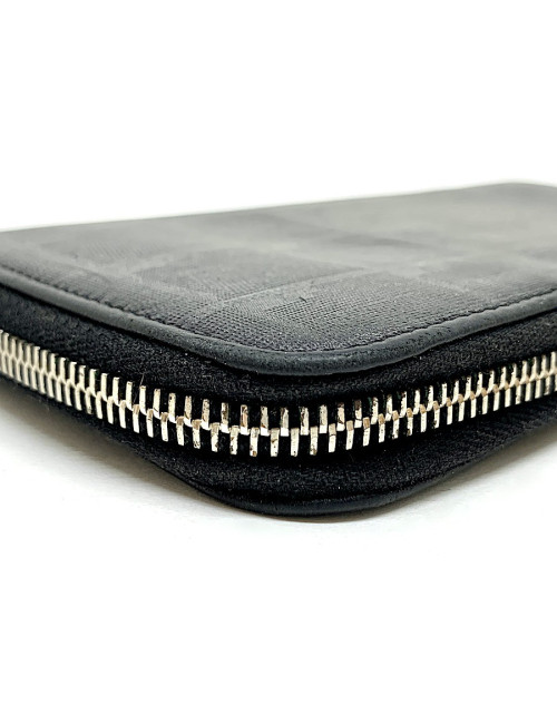 CHANEL Vintage Long Wallet in Black Leather