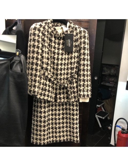 Ensemble CHANEL T 40 robe et veste laine pied de poule marron