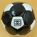 Ballon Football Chanel noir CC