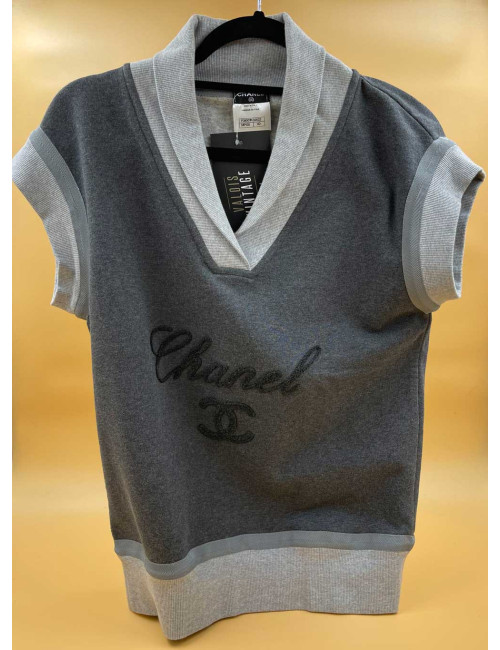 Sweat CHANEL gris sans manche