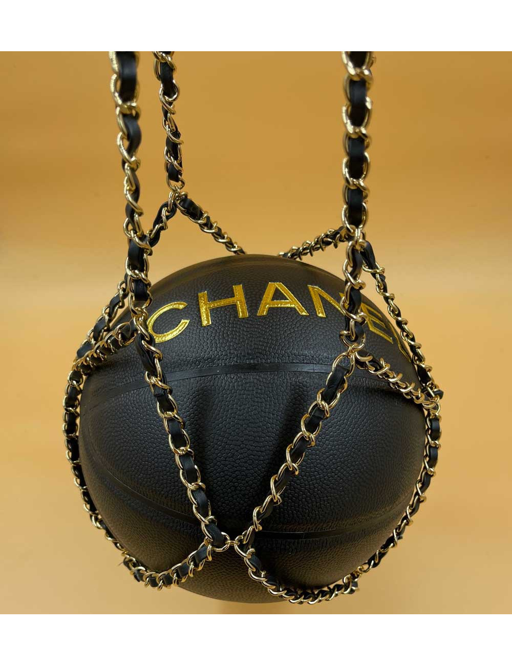CHANEL Black BasketBall with its Chain in Leather and Metal