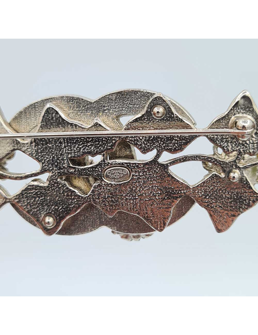 broche CHANEL lierre en metal argent