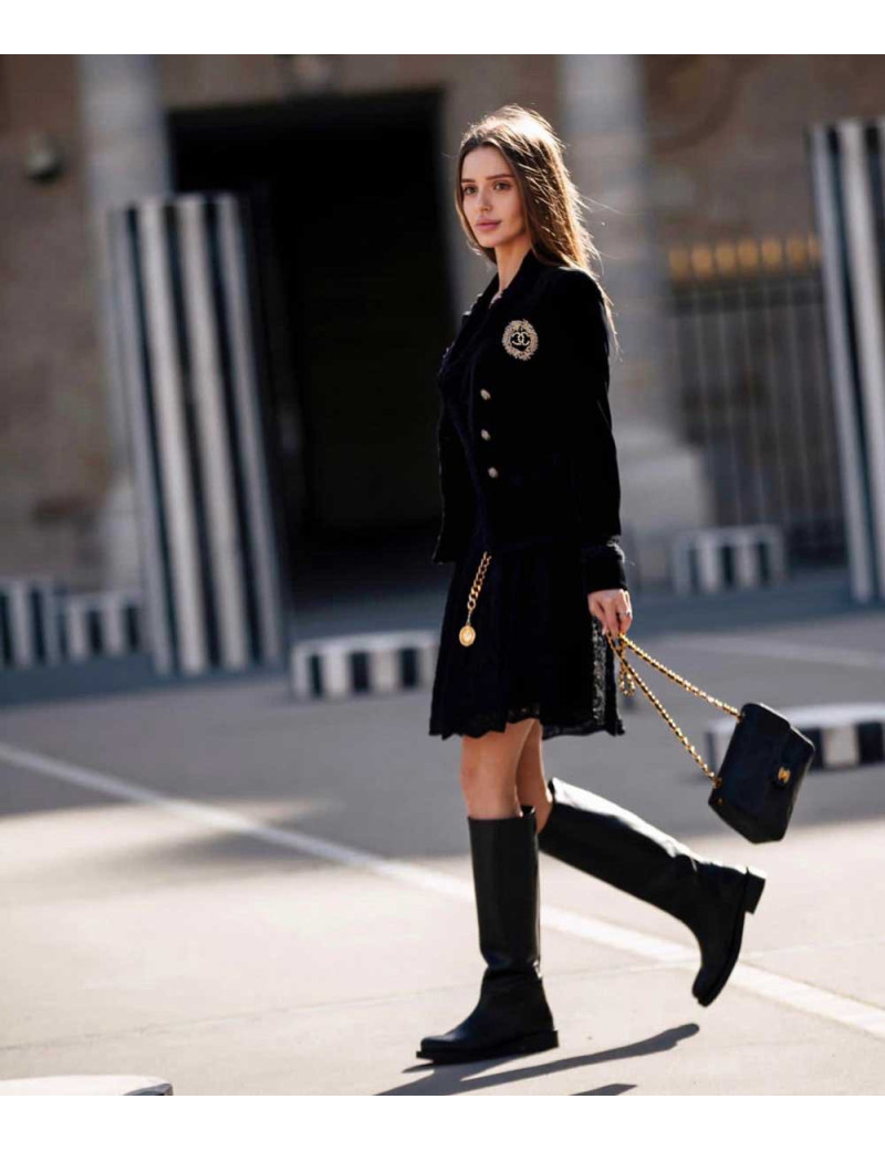 CHANEL Veste velours noir T 42