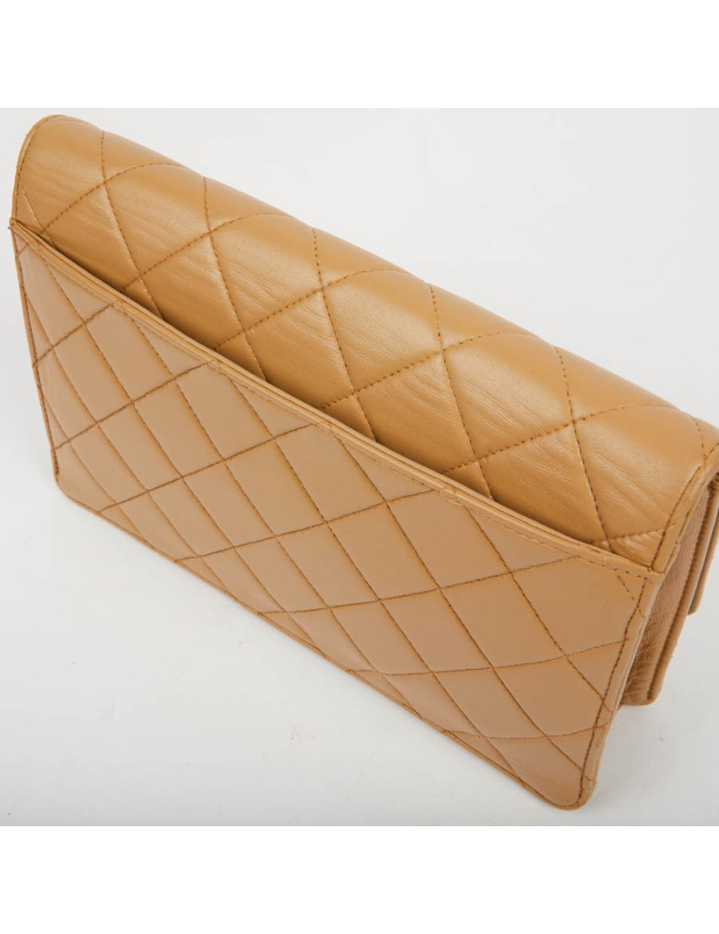 Pochette Vintage CHANEL cuir beige