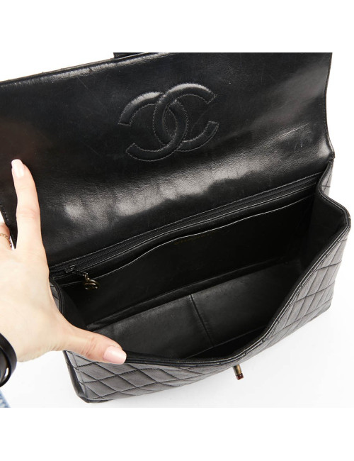 Sac CHANEL noir chaine façon écaille
