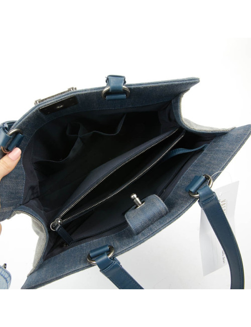 CHANEL Tote Bag in Blue Denim Fabric