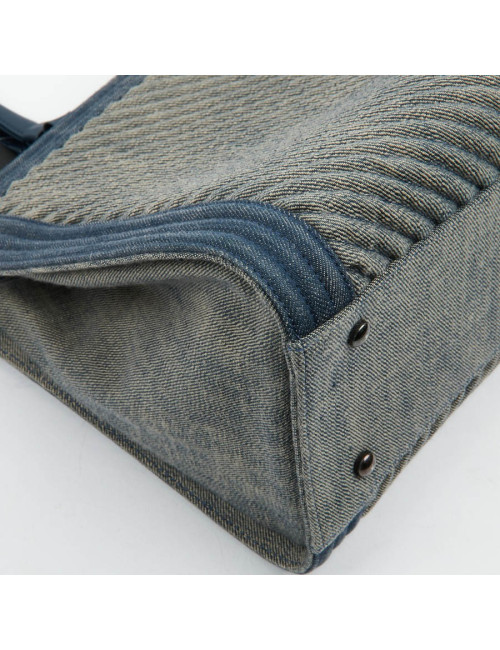CHANEL Tote Bag in Blue Denim Fabric